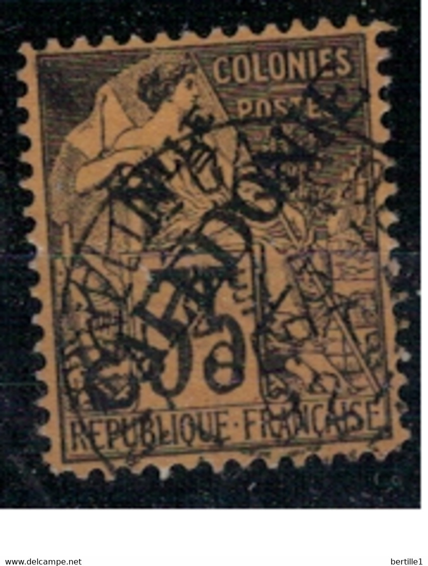 NOUVELLE CALEDONIE          N° YVERT  :   31  OBLITERE      ( OB 9/61 ) - Used Stamps