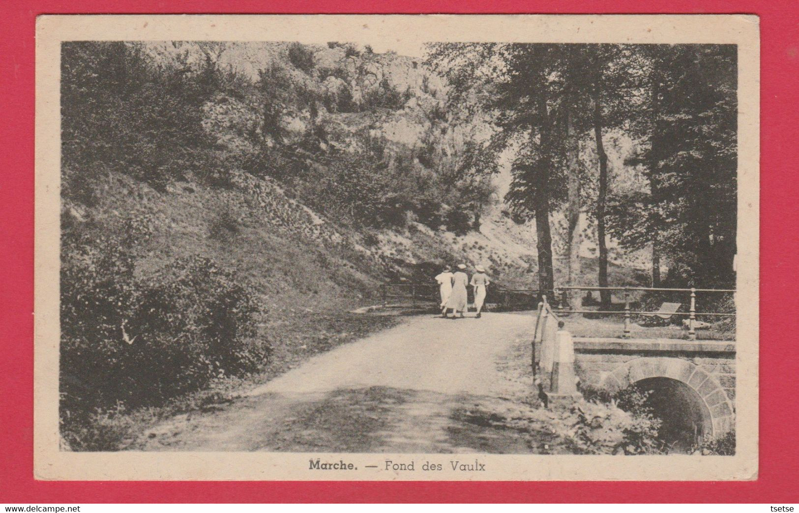 Marche-en-Famenne - Fond Des Vaulx ... Promeneuses - 1945 ( Voir Verso ) - Marche-en-Famenne