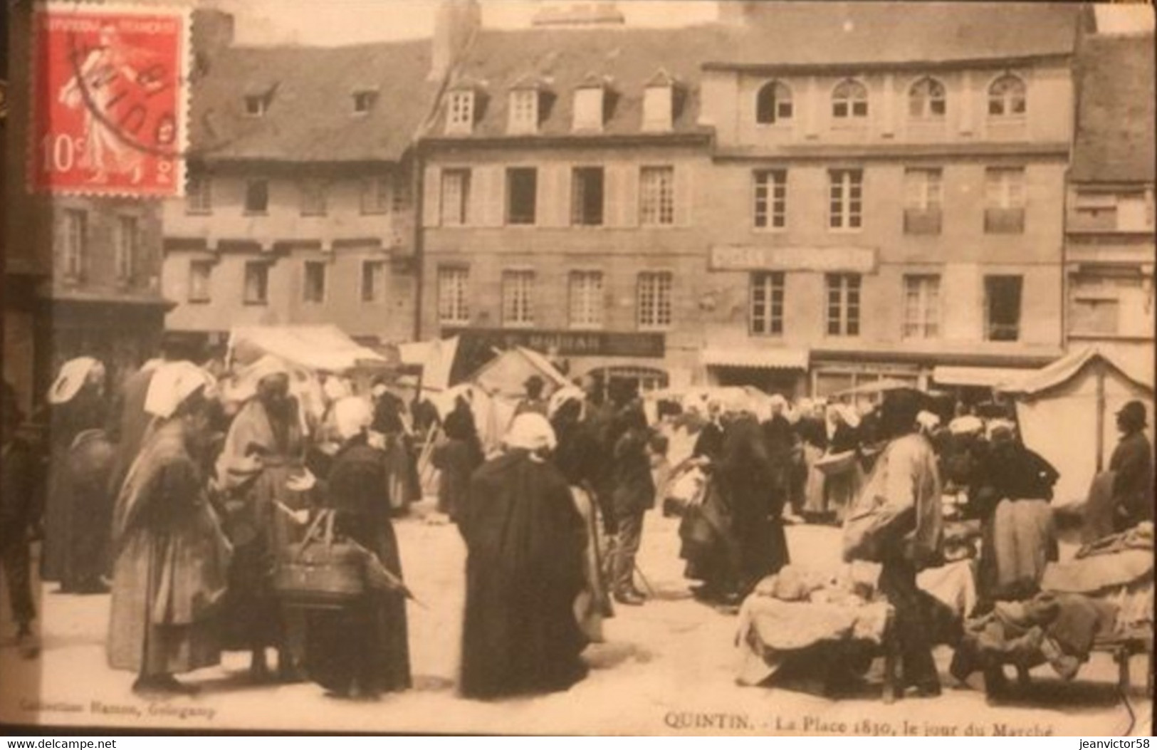 Quintin La Place 1830 Le Jour Du  Marché  Collection Hamon Guingamp - Quintin