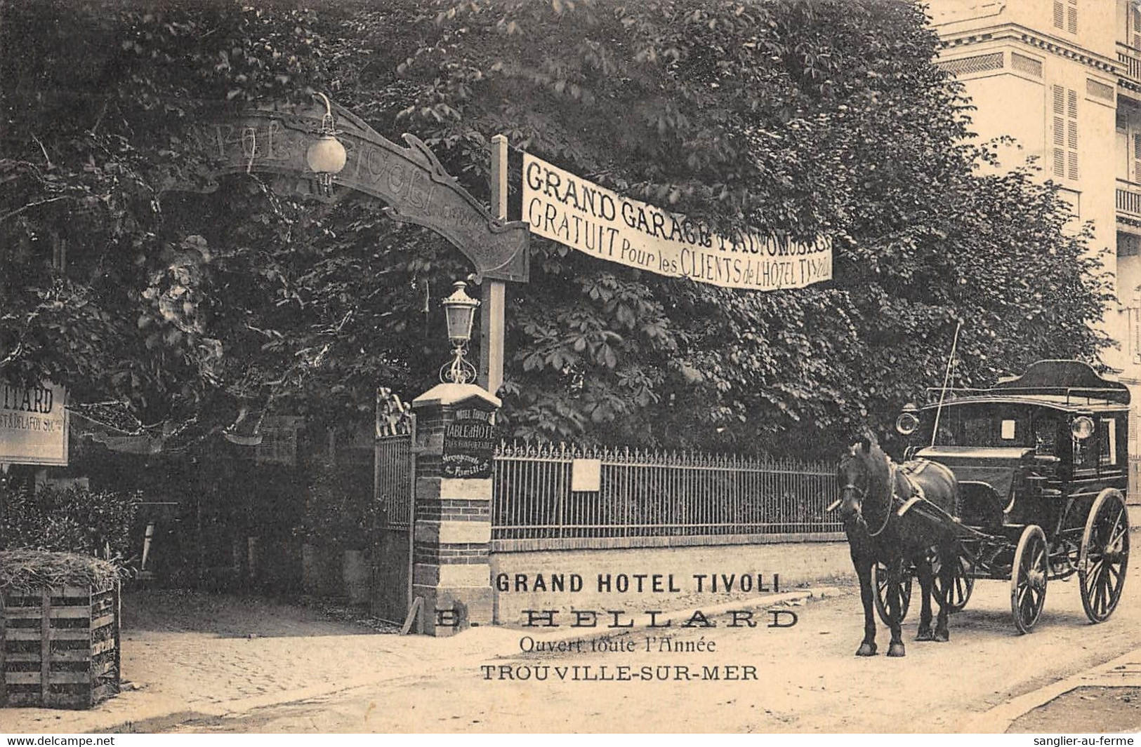 CPA 14 TROUVILLE SUR MER GRAND HOTEL TIVOLI - Trouville