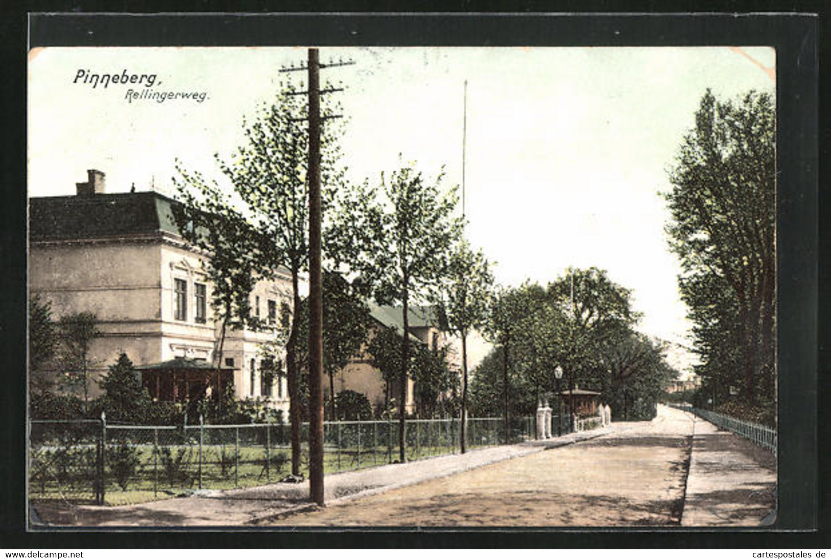 AK Pinneberg, Ortspartie Mit Strasse Rellingerweg - Pinneberg