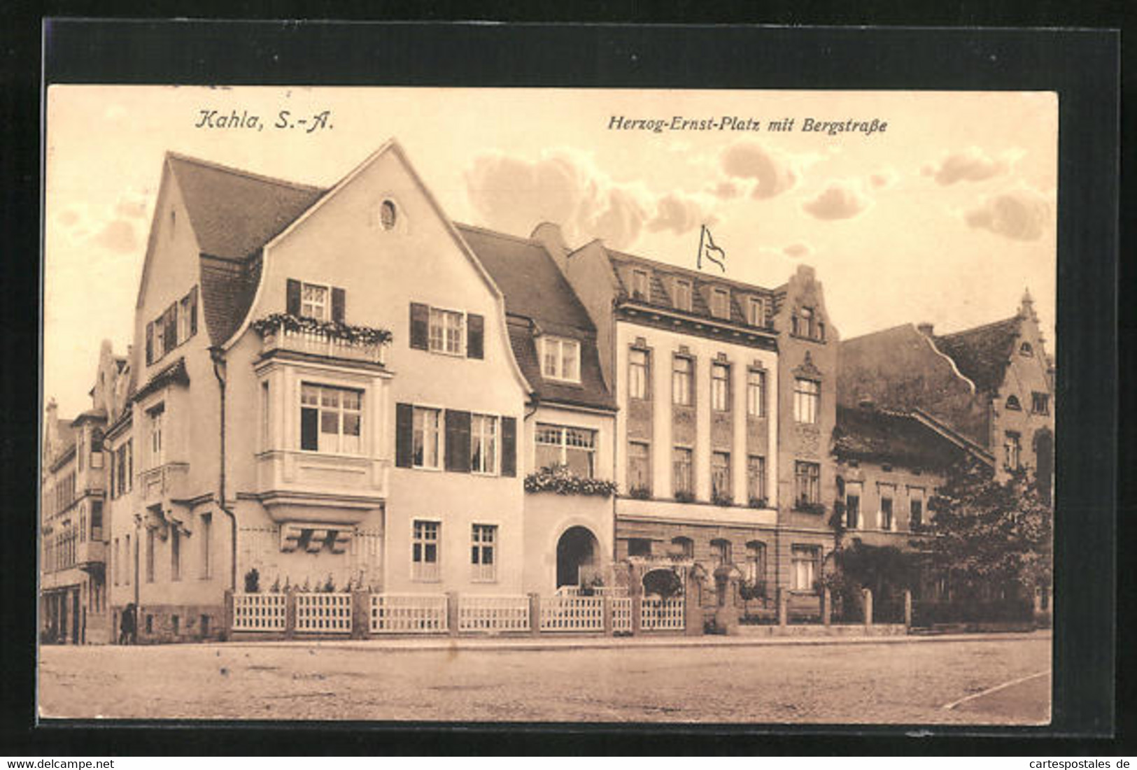 AK Kahla / Sachs. Anhalt, Herzog-Ernst-Platz Mit Bergstrasse - Kahla