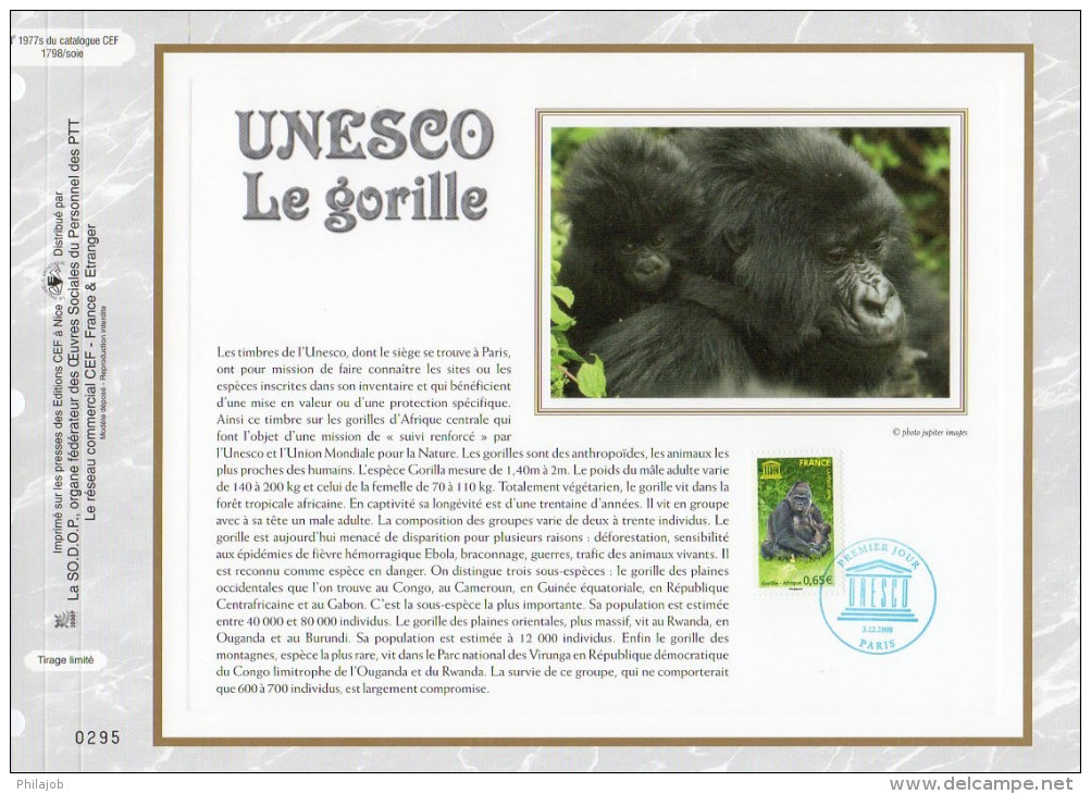 &#9989; " UNESCO 2008 : LE GORILLE " Sur Feuillet CEF N°té En SOIE N° 1977s  N° YT SERV 140. Parfait état  ! - Gorilas