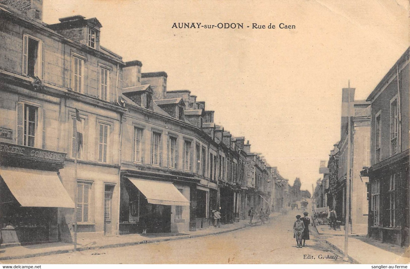 CPA 14 AUNAY SUR ODON RUE DE CAEN - Autres & Non Classés