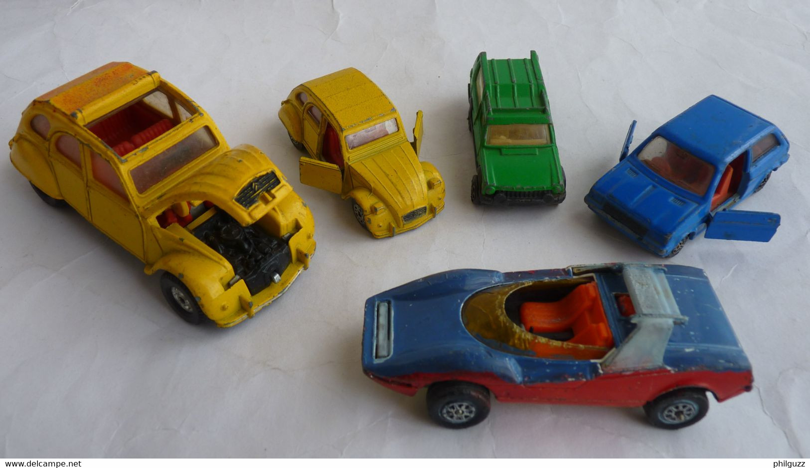 5 VOITURES AUTOMOBILES CORGI 1 Incomplète AUSTIN MINI METRO - CITROEN 2CV6 - MATRA RANCHO .. En L'état - Corgi Toys