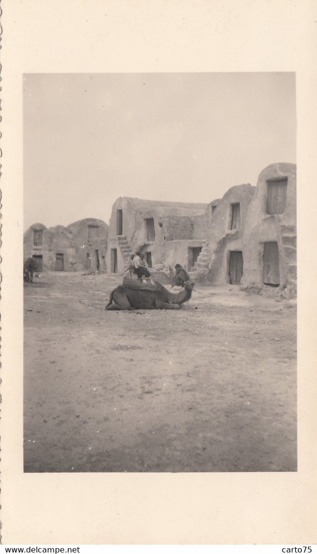 Photographie - Croisière En Méditerranée - Tunisie - Médenine - Dans Les Ghorfas - Greniers à Provisions - Ksar - Photographie