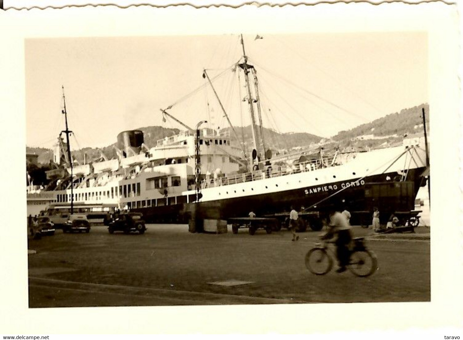 CORSE -  Photographie Du Navire SAMPIERO CORSO (1951-1964) à Quai à AJACCIO - Barche