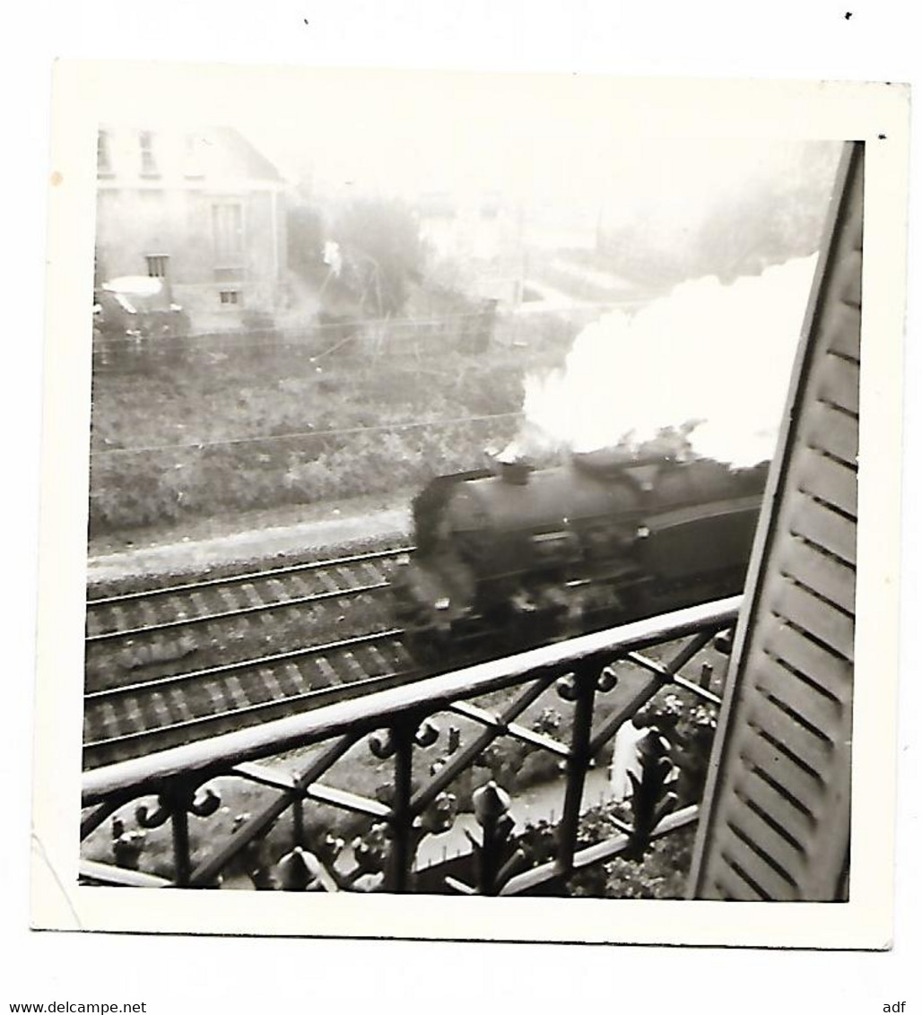 LOT 2 ANCIENNES PHOTO ENGHIEN ( EDINGEN ), TRAIN, LOCOMOTIVE, 1969, " DERNIERS MOMENTS DE LA VAPEUR ", HAINAUT, BELGIQUE - Enghien - Edingen