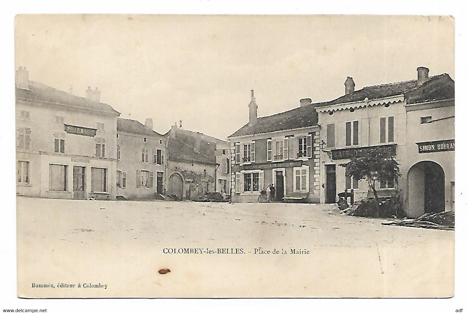 CPA COLOMBEY LES BELLES, PLACE DE LA MAIRIE, PHARMACIE, EPICERIE, CAFE, MEURTHE ET MOSELLE 54 - Colombey Les Belles