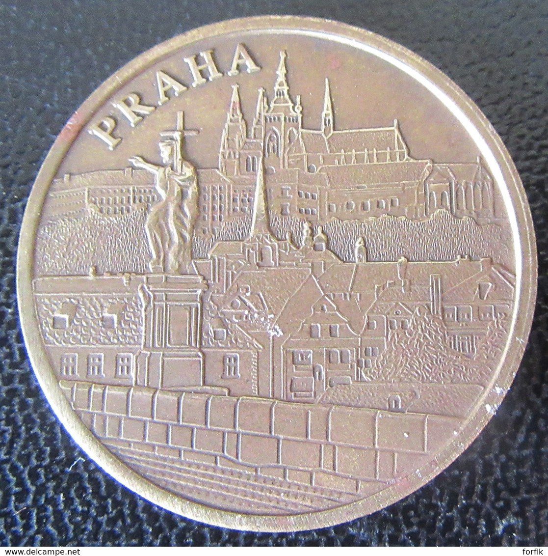 République-Tchèque - Médaille Touristique Prague / Praha - Zlata Ulicka / Golden Lane - Diam. 30mm - Métal Doré - Professionnels / De Société