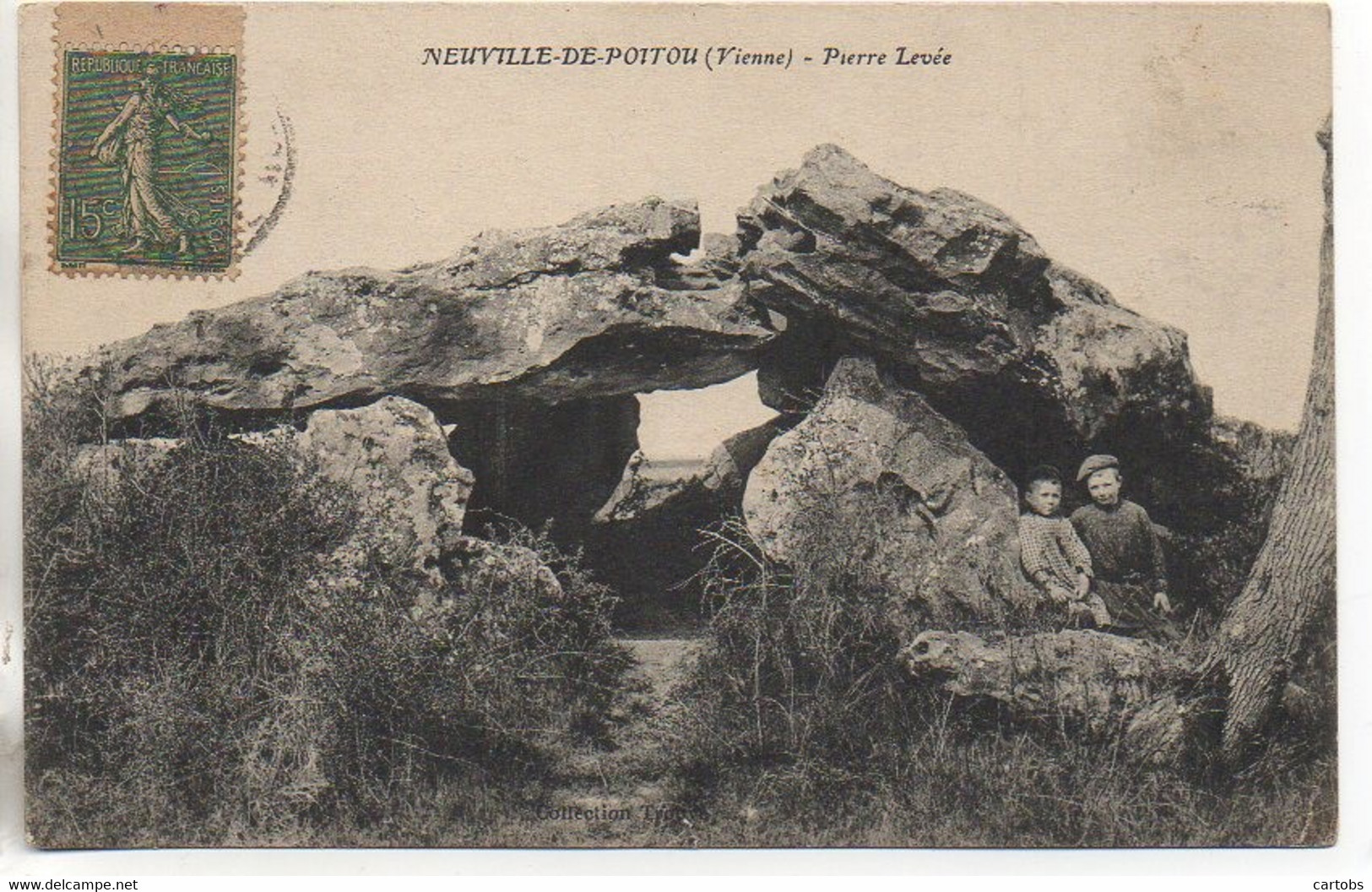 86 NEUVILLE-en-POITOU  Pierre Levée - Neuville En Poitou