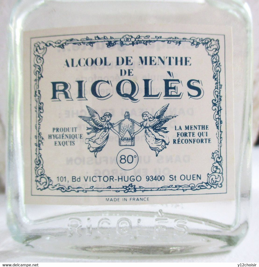 ETUI BOÎTE & BOUTEILLE ALCOOL DE MENTHE RICQLES 80° MENTHES MITCHAM SAINT-OUEN OISE SEINE SAINT DENIS VICTOR HUGO SUCRE