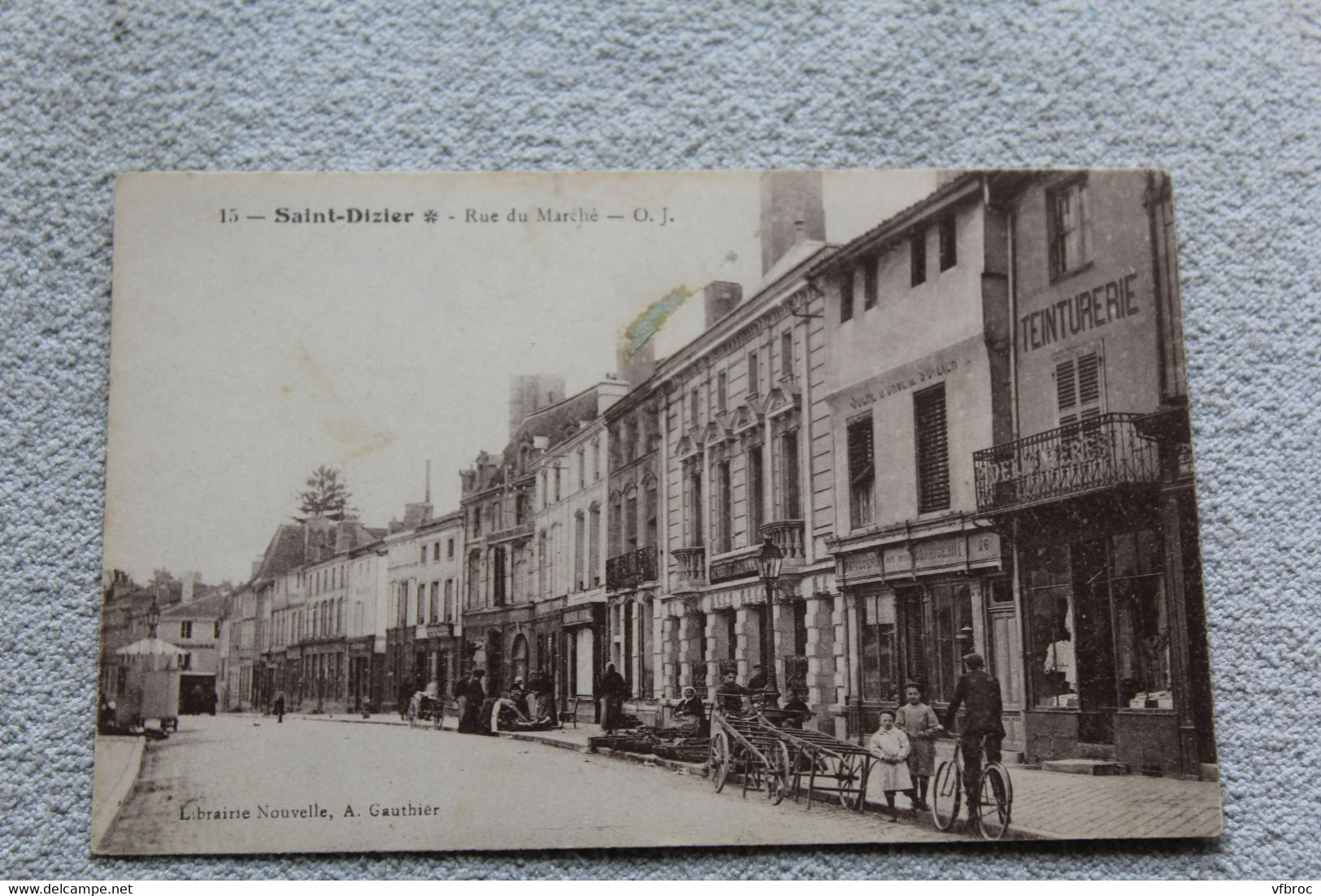 Cpa 1919, Saint Dizier, Rue Du Marché, Haute Marne 52 - Saint Dizier