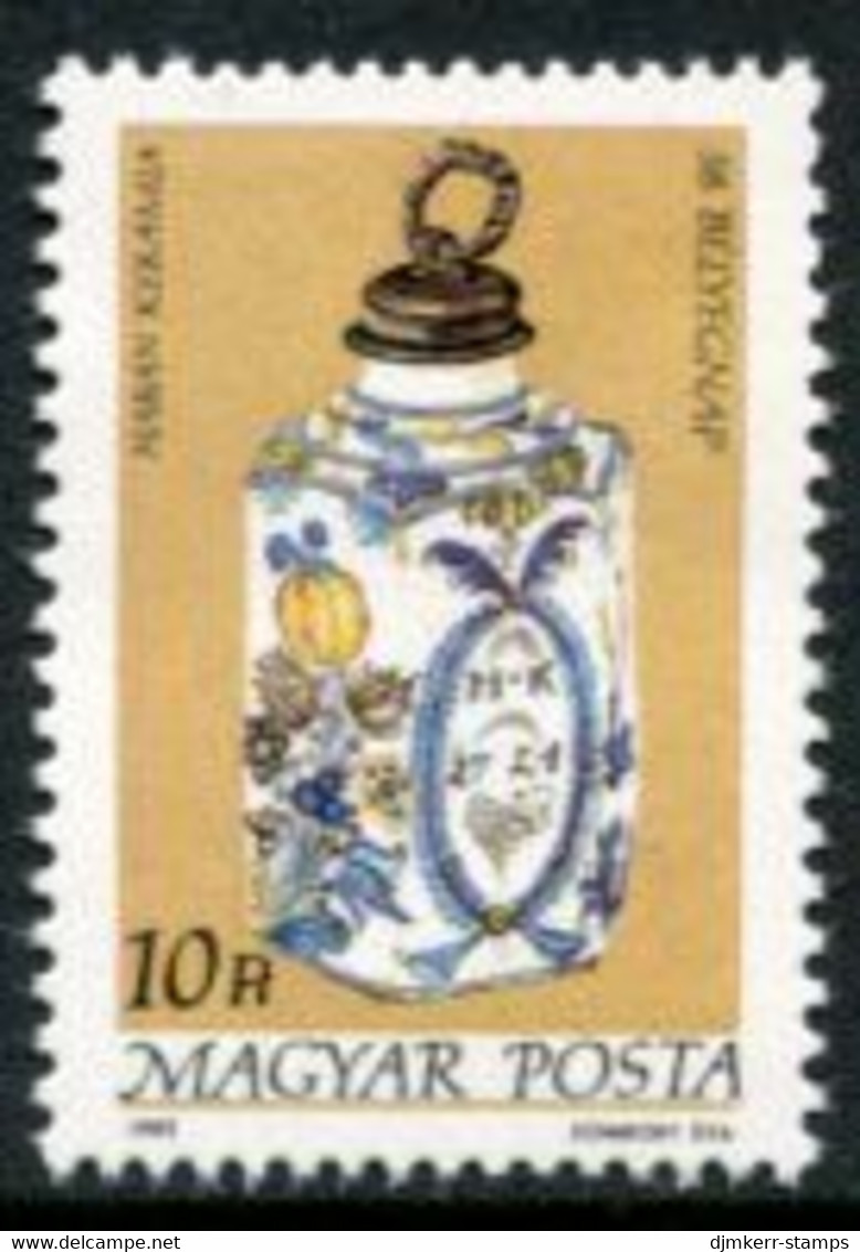 HUNGARY 1985 Stamp Day: Ceramics Single Ex Block MNH / **.  Michel 3785 - Neufs