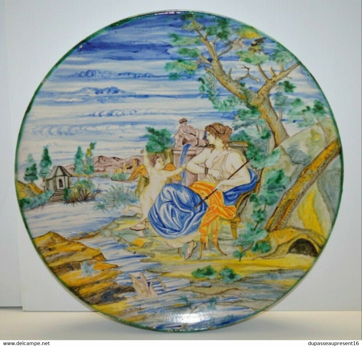 *GRAND PLAT FAIENCE MAJOLIQUE ITALIE XIX/XX Déco Scène Mythologique Déesse Céres E - Zonder Classificatie