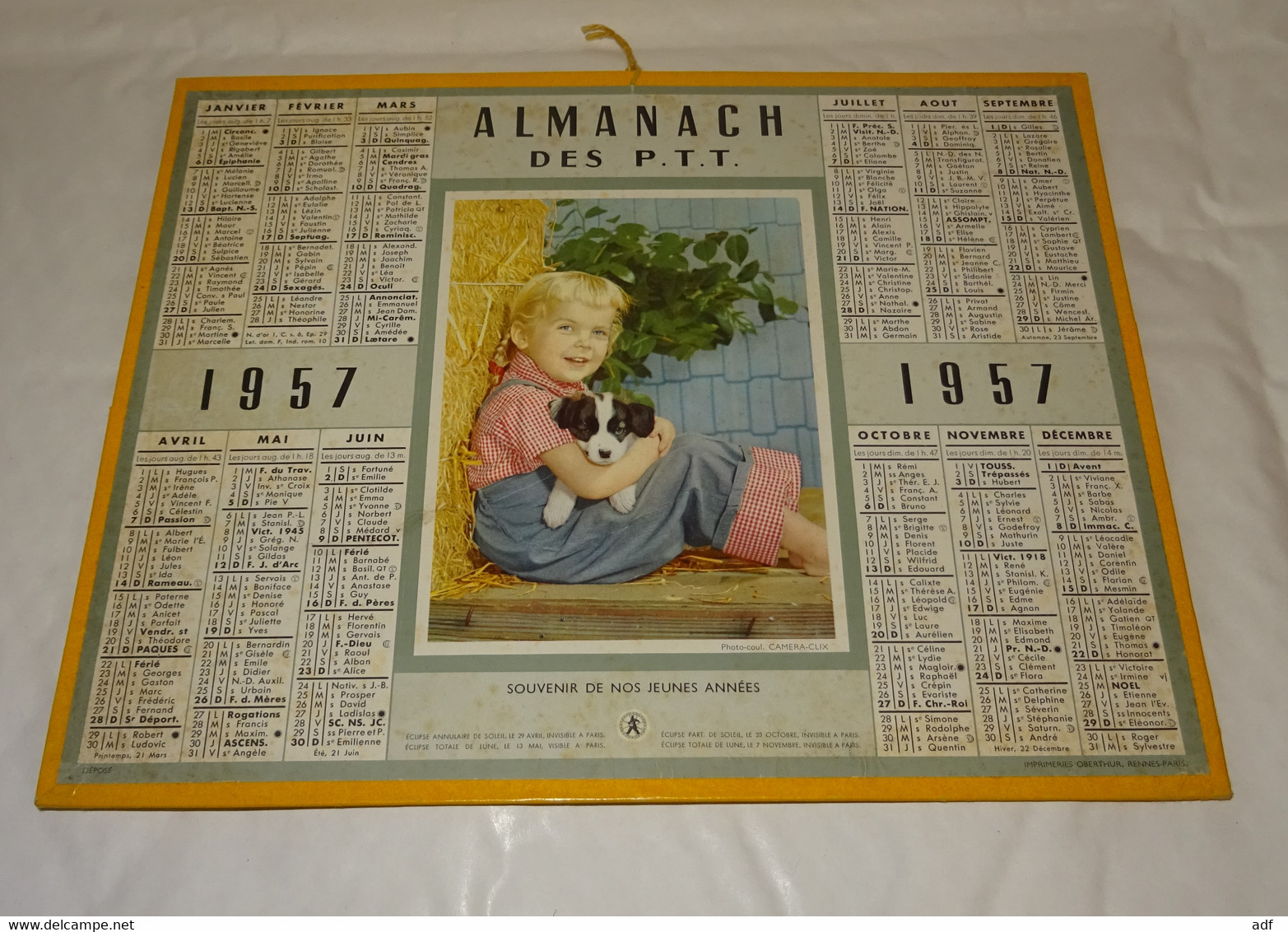 1957 CALENDRIER ALMANACH DES PTT, SOUVENIR DE NOS JEUNES ANNEES, FILLETTE ET CHIOT, OBERTHUR, MEUSE 55 - Grand Format : 1941-60