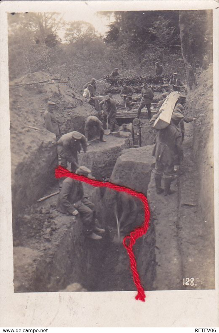 ( 55 ) -  Vor VERDUN Creuser Des Tranchées Carte Photo Allemande 1° Guerre - Other & Unclassified