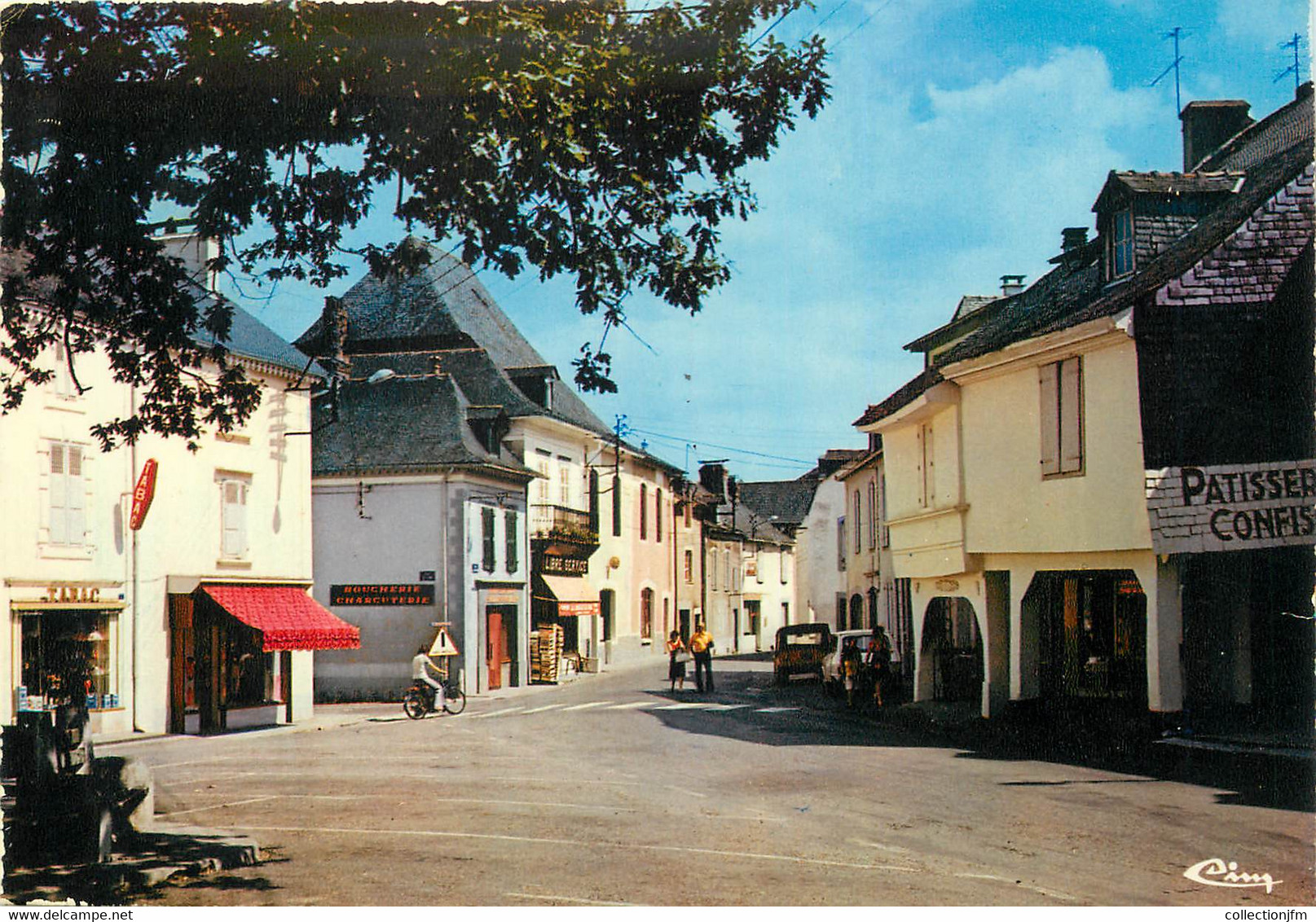 / CPSM FRANCE 64 "Pontacq, La Place Du Barry" - Pontacq