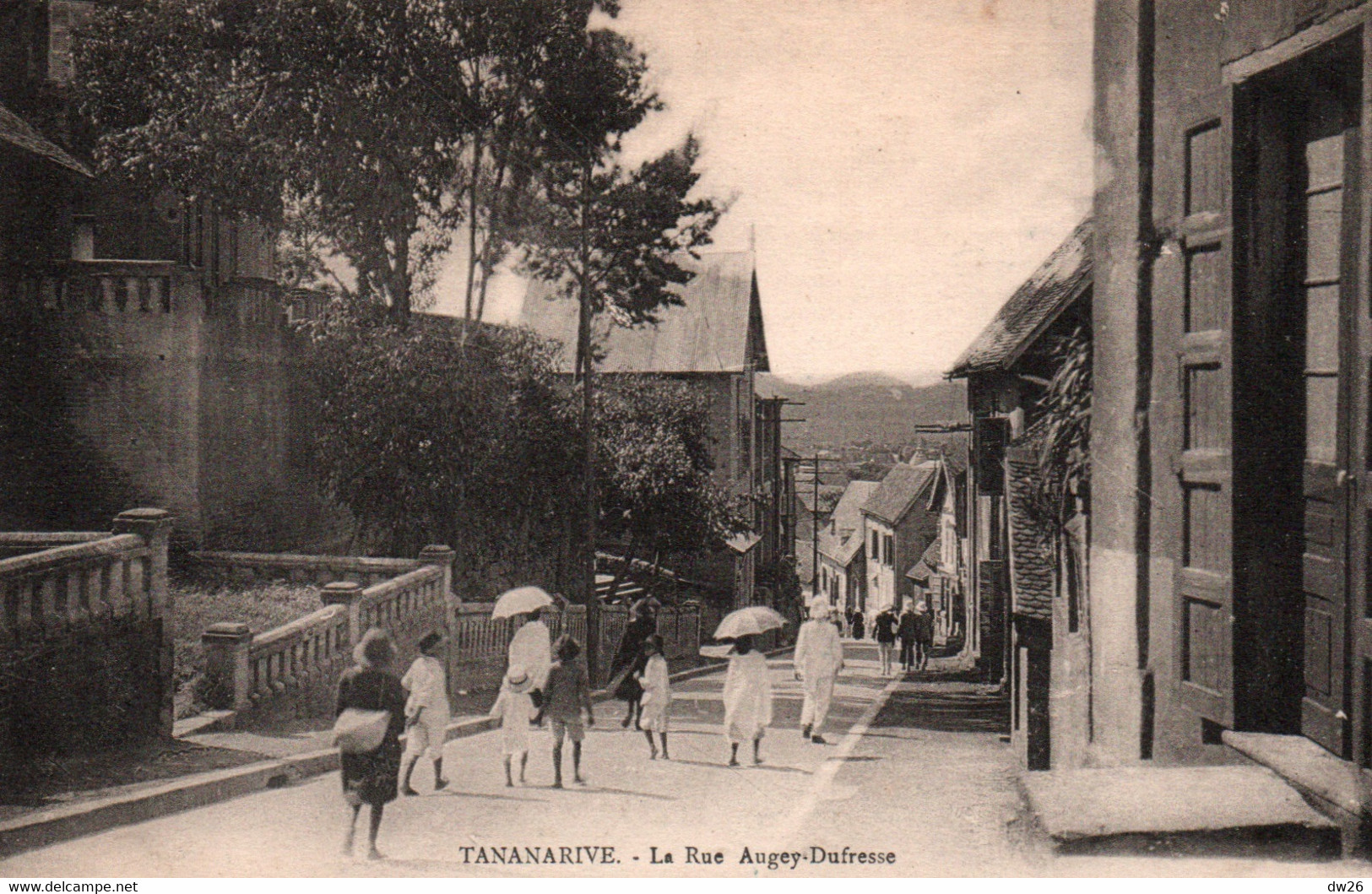 Madagascar - Tananarive - La Rue Augey-Dufresse - Carte Non Circulée - Afrika