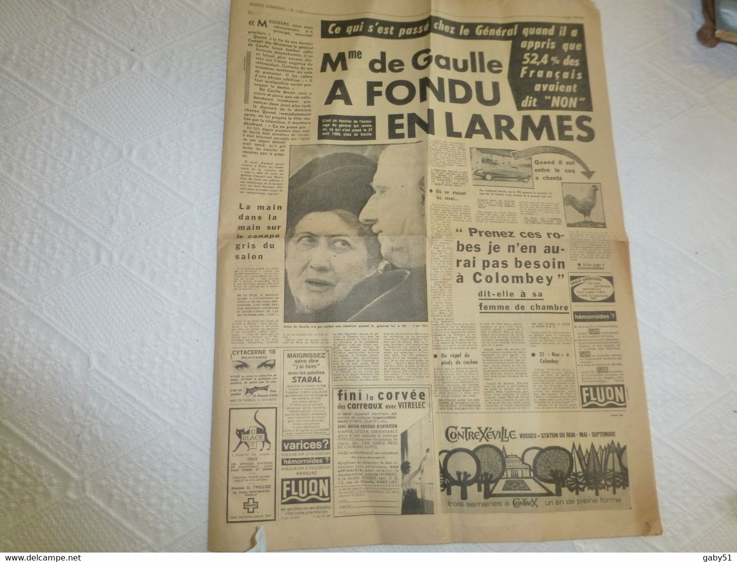 Mme De Gaulle A Fondu En Larmes, Double Page France Dimanche 1969; JL04 - General Issues