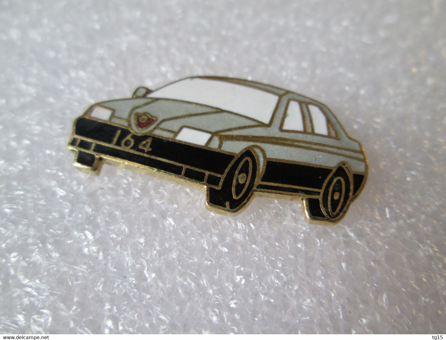 PIN'S   ALFA   ROMEO   164    Email Grand Feu - Alfa Romeo