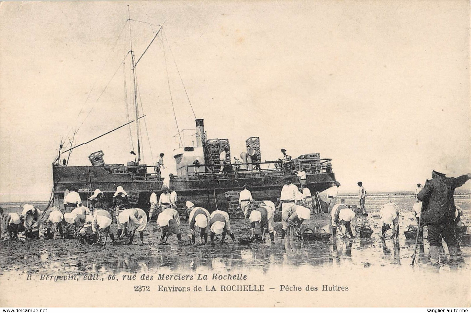 CPA 17 ENVIRONS DE LA ROCHELLE PECHE DES HUITRES - Andere & Zonder Classificatie