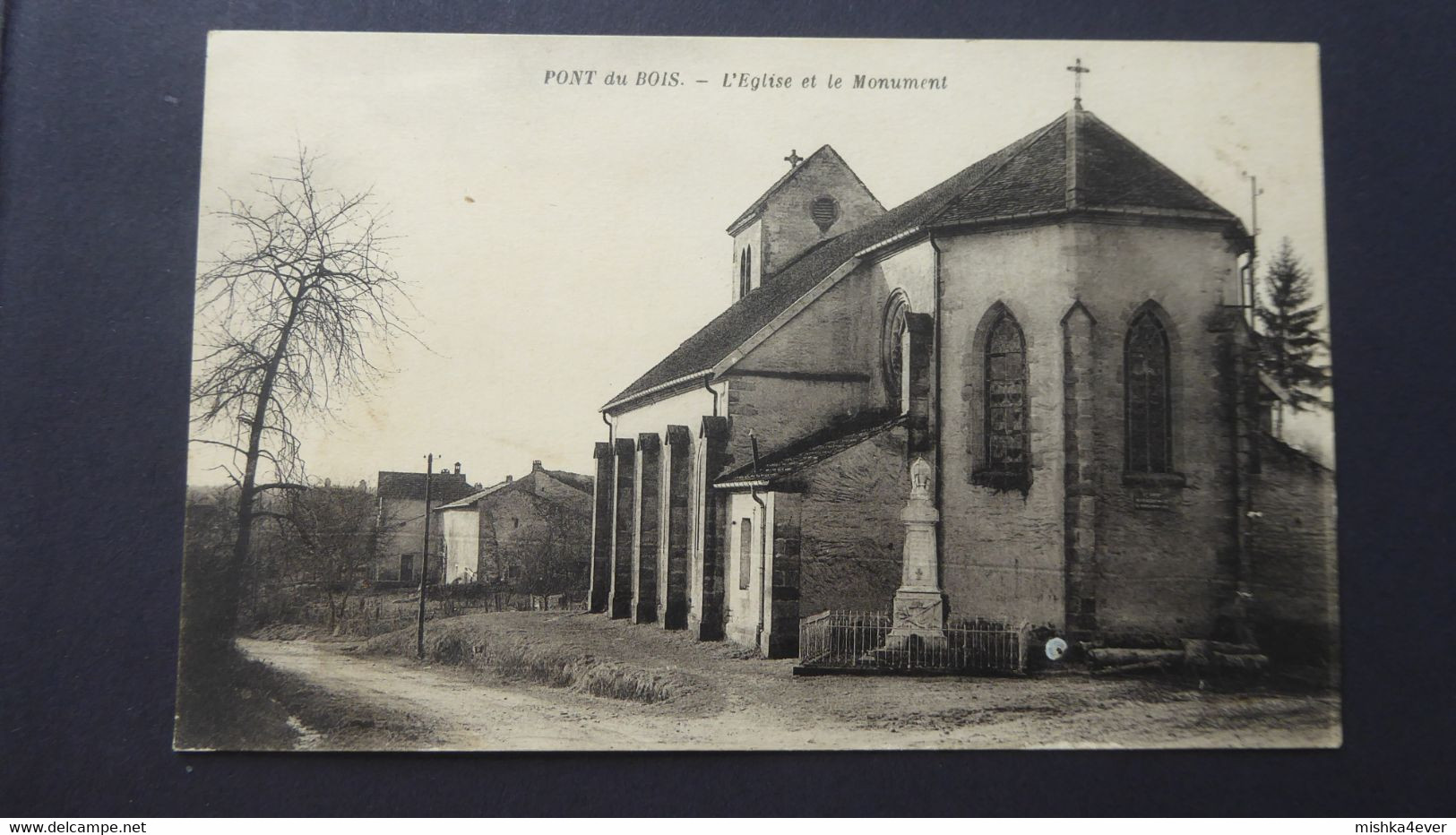 PONT DU BOIS - L'église Et Le Monument - Other & Unclassified
