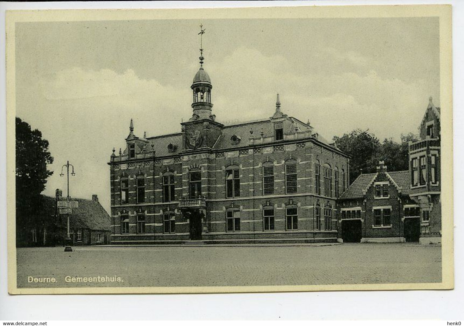 Deurne Gemeentehuis 78 - Deurne