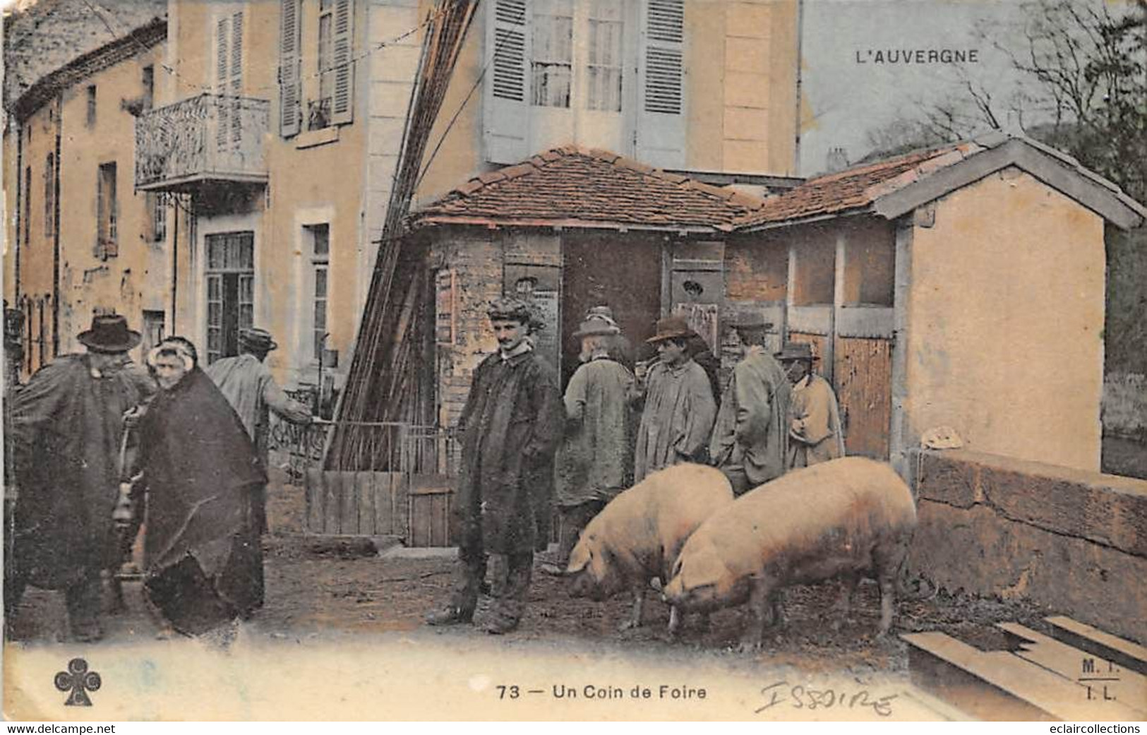 Issoire         63        Le Marché . Un Coin De Foire       (voir Scan) - Issoire