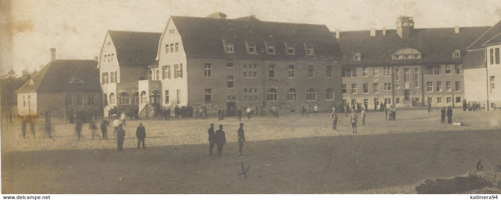 ALLEMAGNE / CAMP DE PRISONNIERS À GÜTERSLOH ( GUETERSLOH ) , WESTPHALIE ( BOCHIE ! ) /  CARTE-PHOTO , Tirage Argentique - Guetersloh