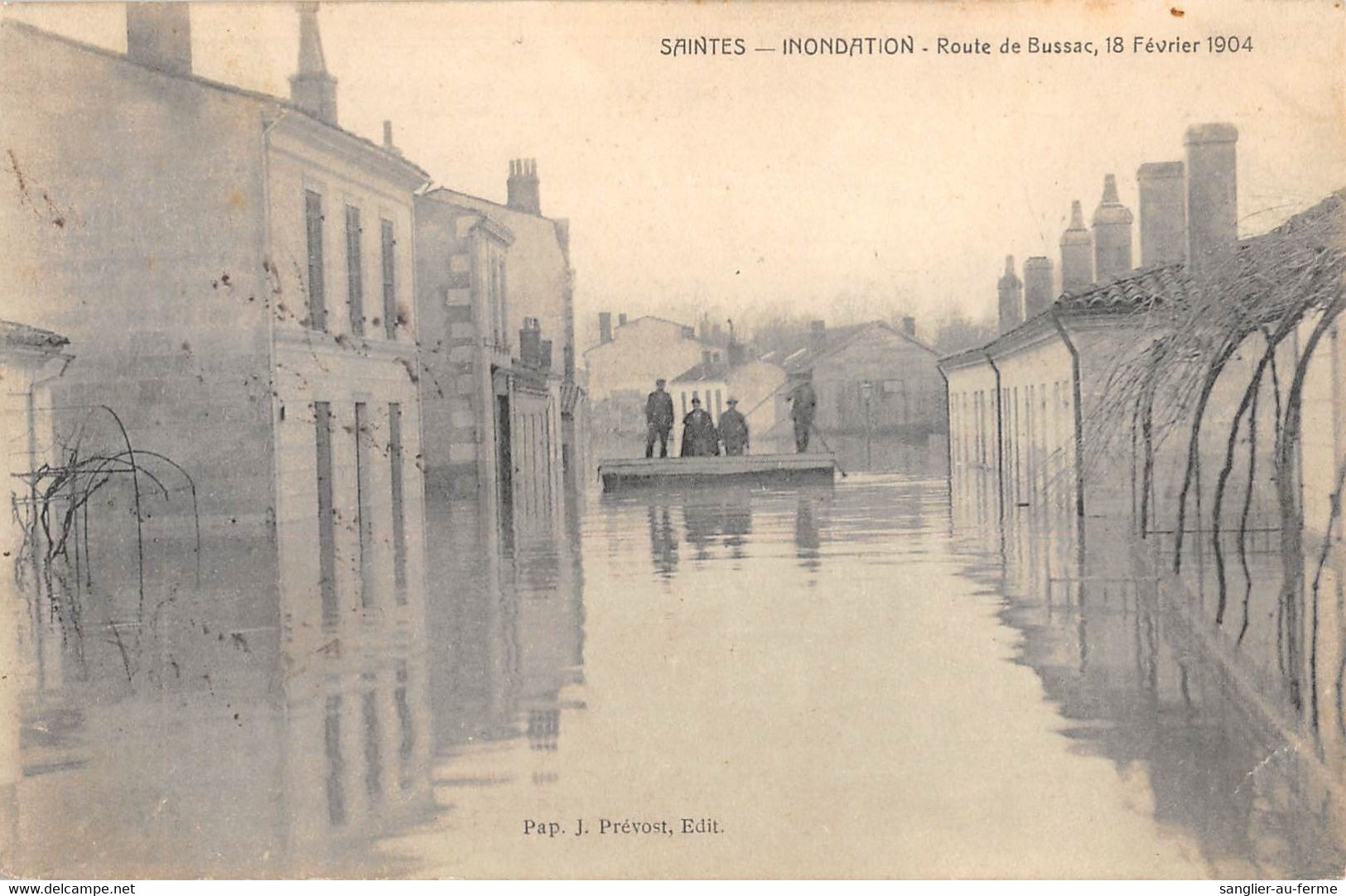 CPA 17 SAINTES INONDATIONS ROUTE DE BUSSAC 18 FEVR.1904 - Saintes