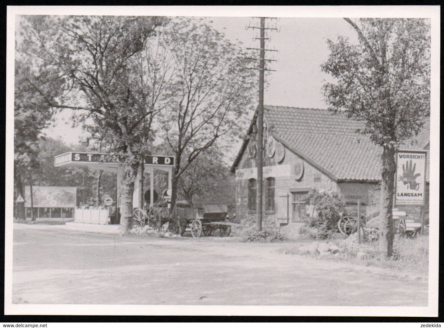 F2334 - Schillersdorf  Burgdorf - Foto Tankstelle - Burgdorf