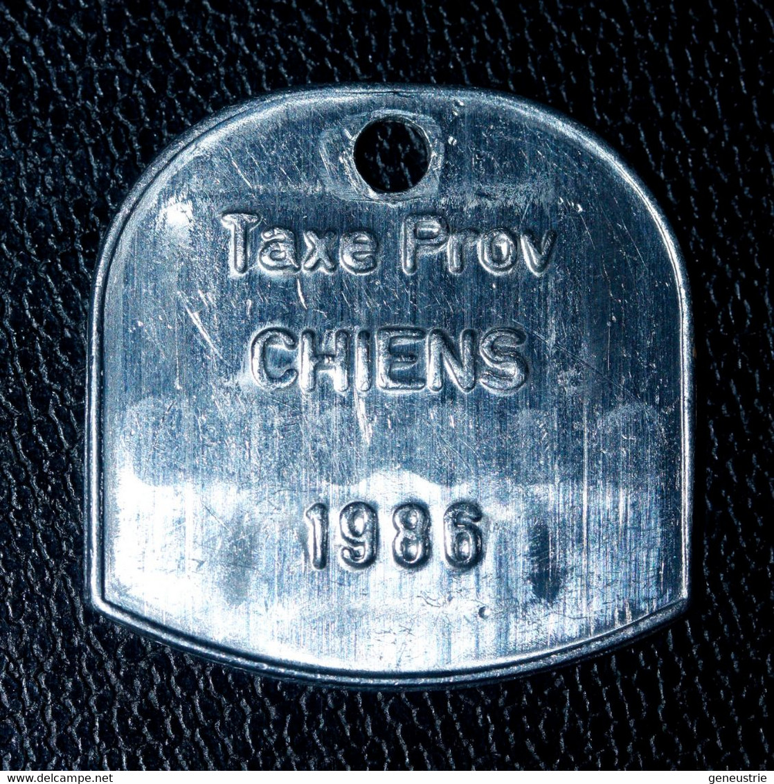 Jeton De Taxe Sur Les Chiens "Année 1986 - Liège (Luik) - Belgique / Belgie" Médaille De Chien - Dog License Tax Tag - Monedas / De Necesidad