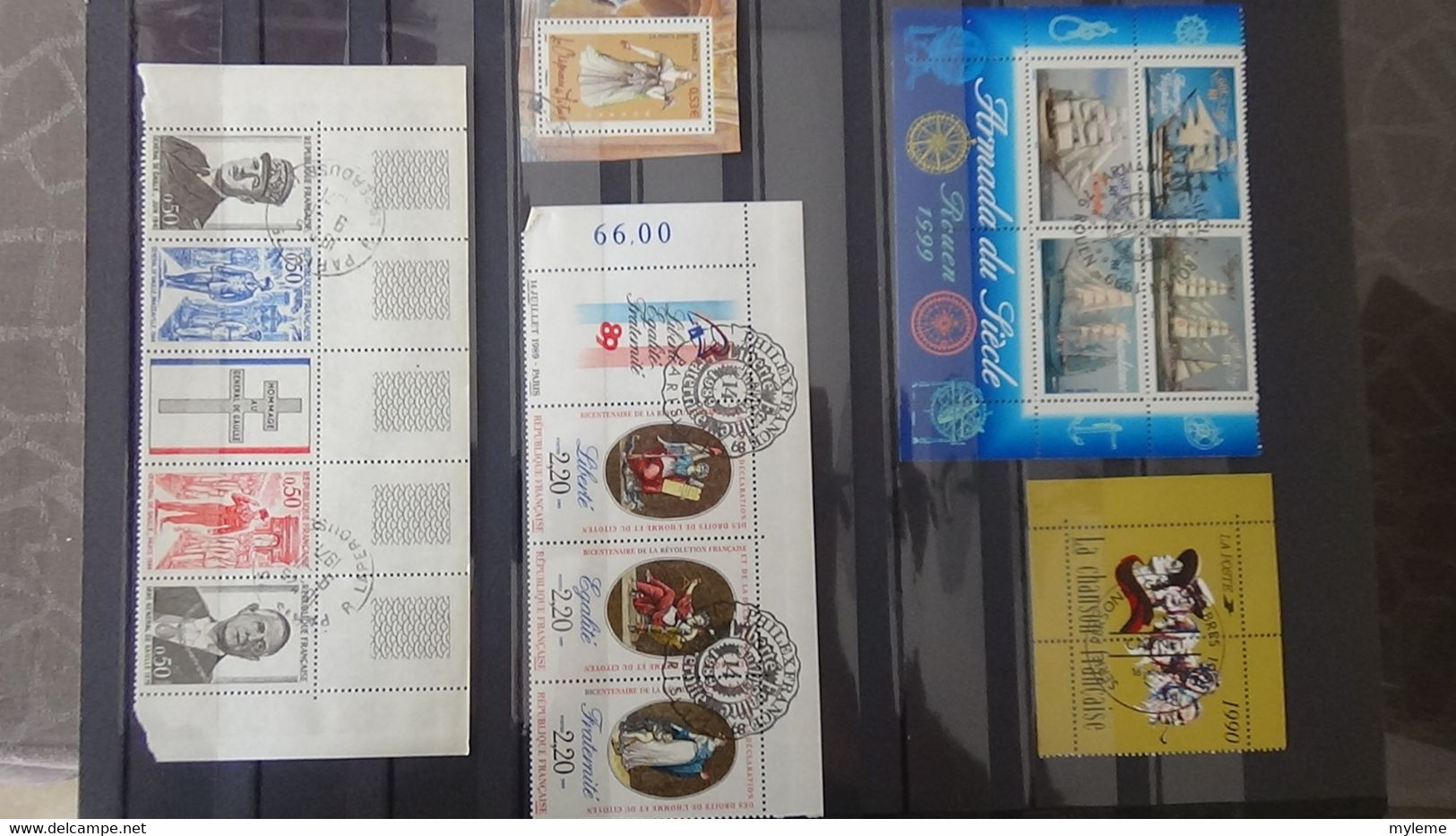 U30 Collection de timbres, blocs et carnets oblitérés (ayant circulés pour la plupart) de France. A saisir !!!