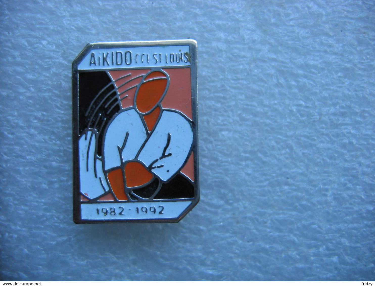 Pin's De L'Aïkido Club De Saint-Louis, Affilié à La Ligue D'Alsace De La FFAAA (fédération Française Officielle), - Judo