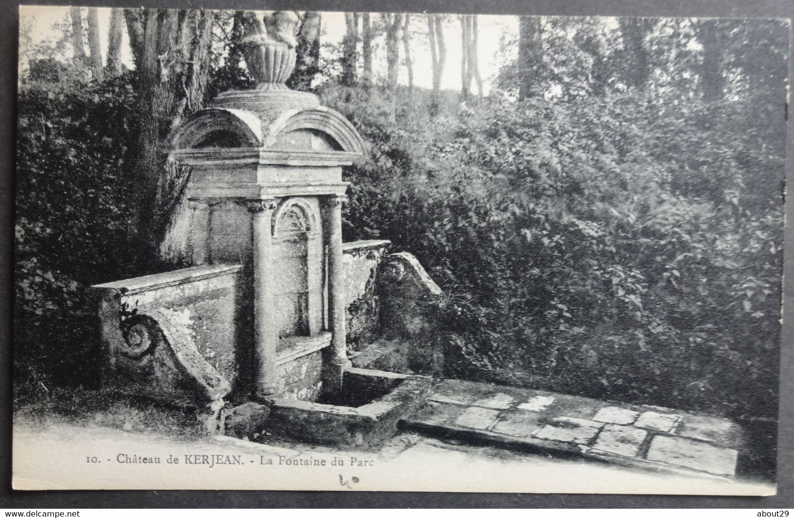 CPA 29 KERJEAN - Le Château - Lot 2 Cartes - La Fontaine Du Parc  - Réf. E 109 - Saint-Vougay