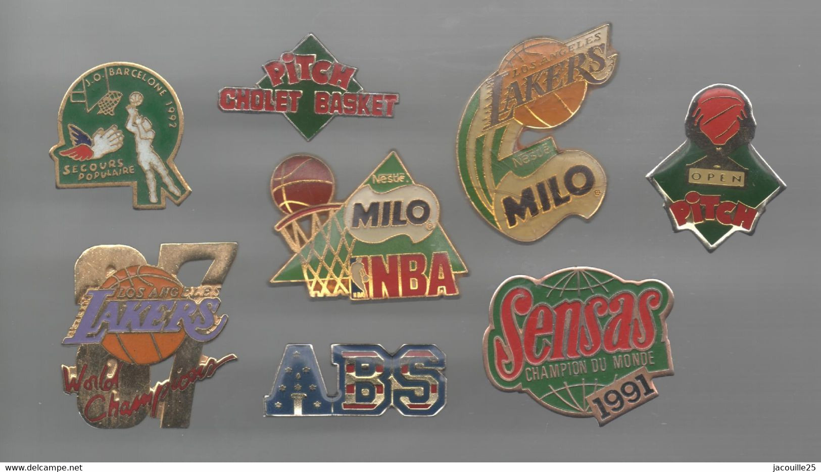 PINS PIN'S BASKET 713 BASKETBALL MILO ABS SENSAS PITCH CHOLET LAKERS LA JO BARCELONA  LOT 8 PINS - Basketball