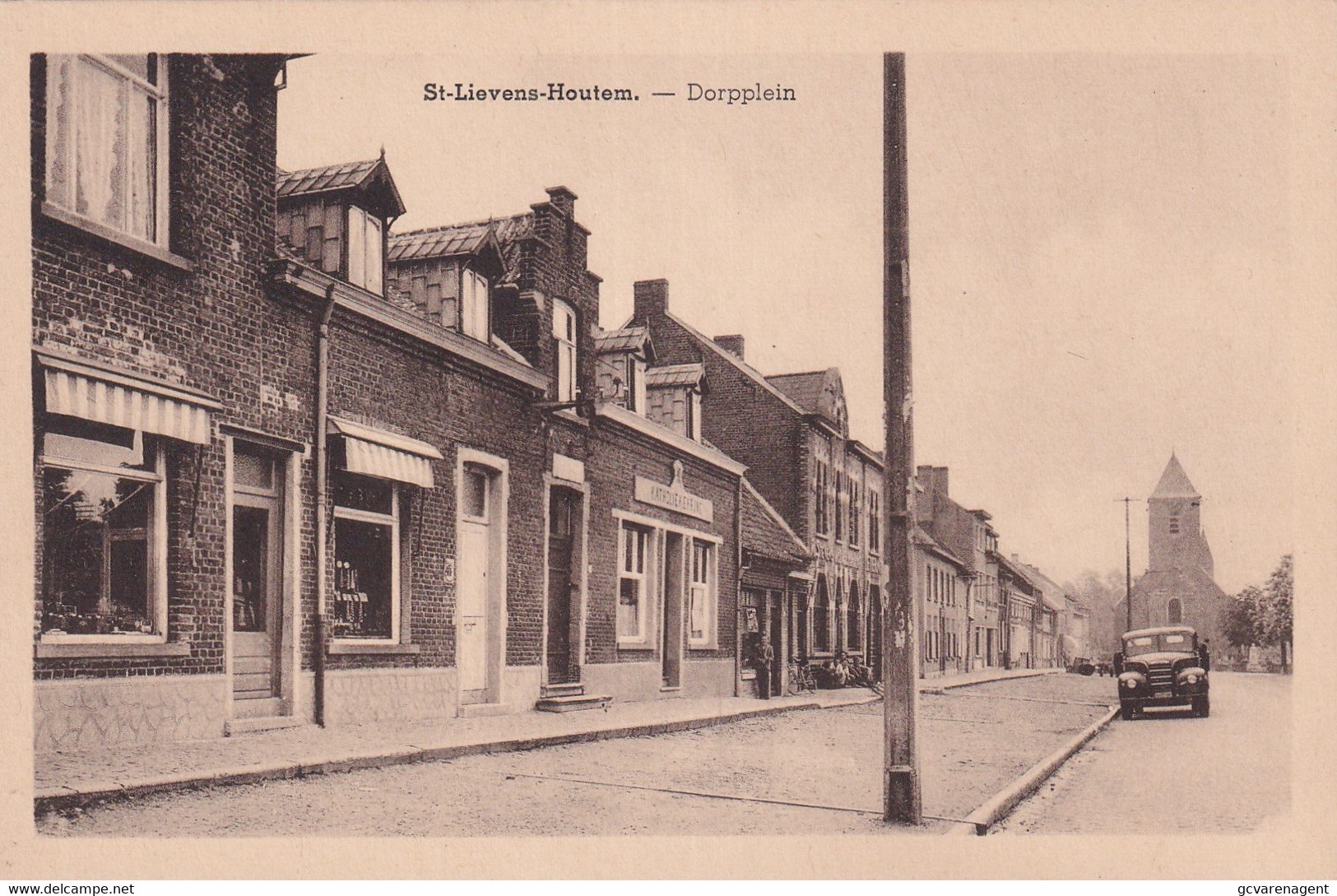 SINT LIEVENS HOUTEM  DORPPLEIN - Sint-Lievens-Houtem