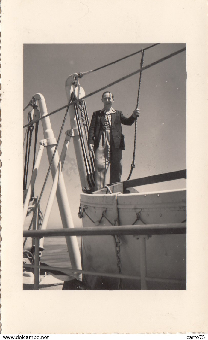 Photographie - Croisière En Méditerranée - Bâteaux Paquebot - Sur Le "DJENNÉ" - Fotografie