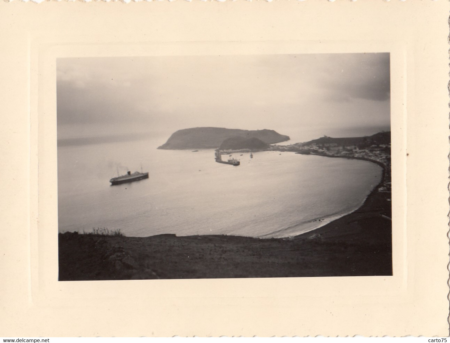 Photographie - Portugal - Açores - Île De São Miguel - Ponta Delgada - Paquebot "De Grasse" Dans La Rade - Fotografie