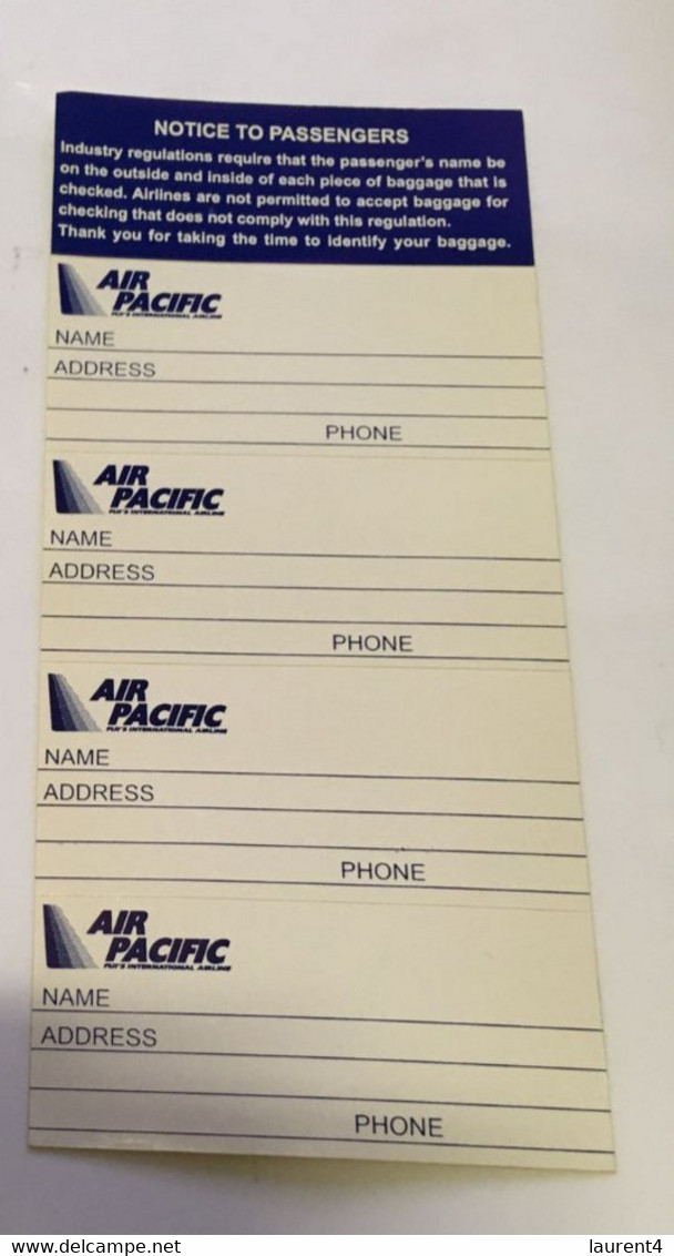 (RR 22) Air Pacific (ticket Holder) With 2 Luggage Tag + Immigration Card + Stickers (as Seen) - Aufklebschilder Und Gepäckbeschriftung