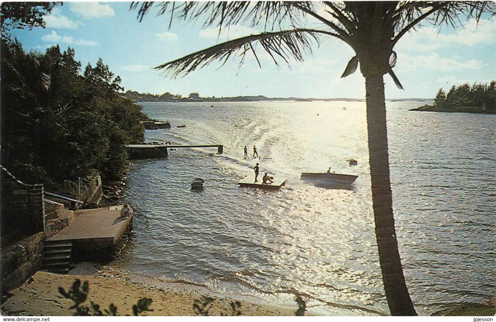 ANTILLES - BERMUDES - BERMUDA, WATER SKIING, PAGET - Bermuda