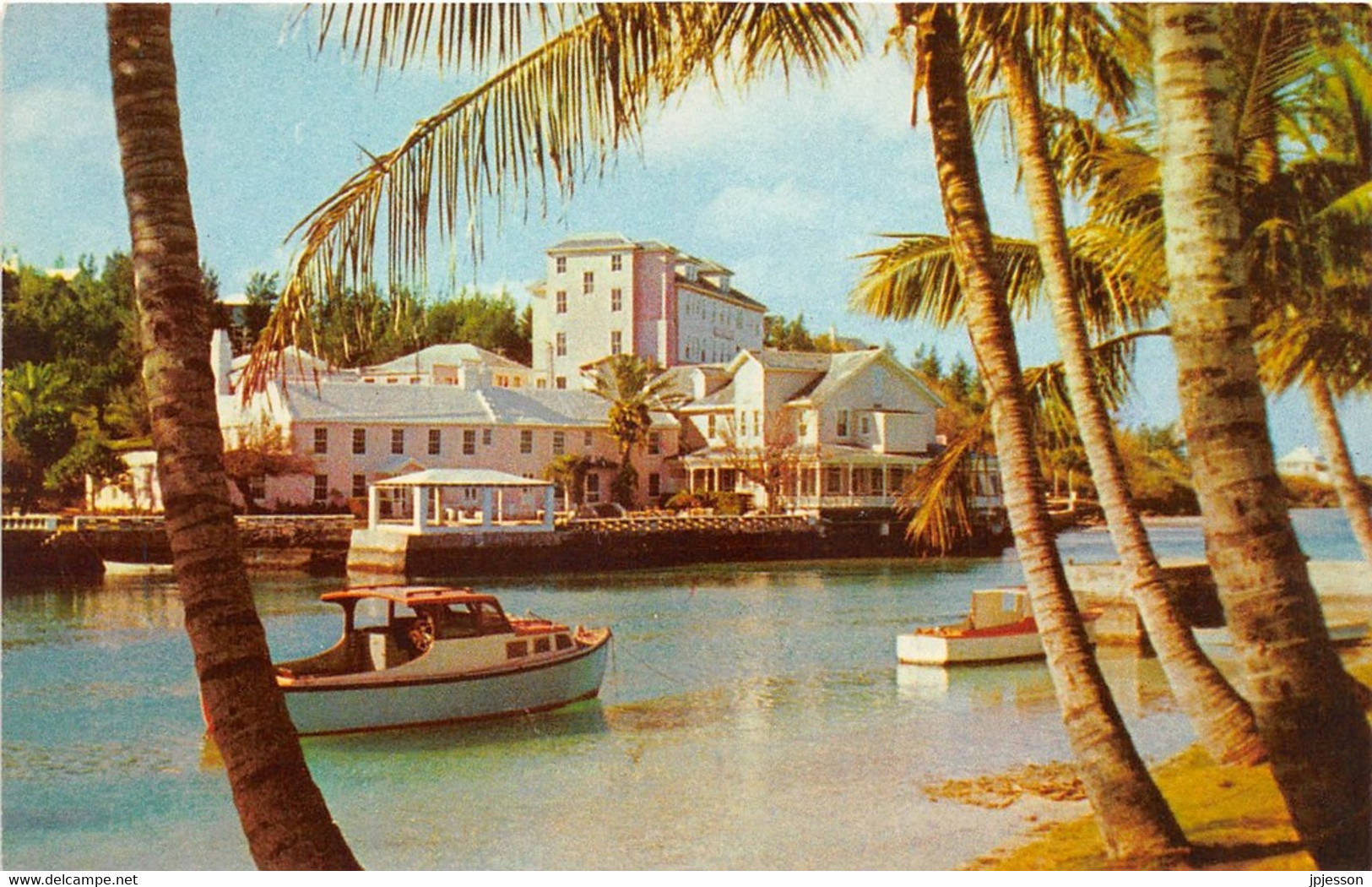 ANTILLES - BERMUDES - BERMUDA, FLATTS INLET - SHOWING CORAL ISLAND CLUB - Bermuda