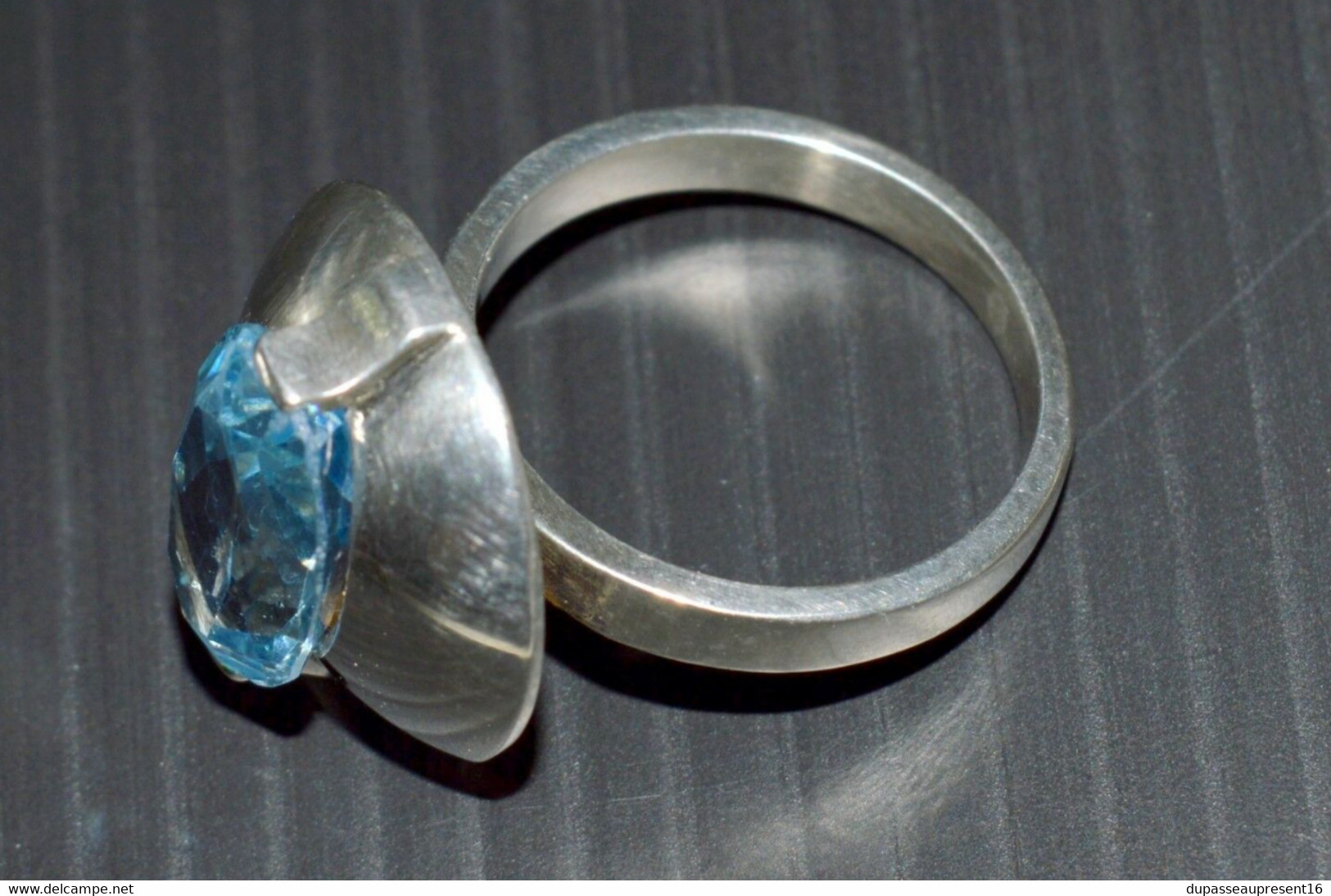 BELLE BAGUE ANNEES 70 ARGENT & BELLE PIERRE AIGUE MARINE CREATION JOAILLIER Jzt COLLECTION BIJOU VINTAGE VITRINE - Ring