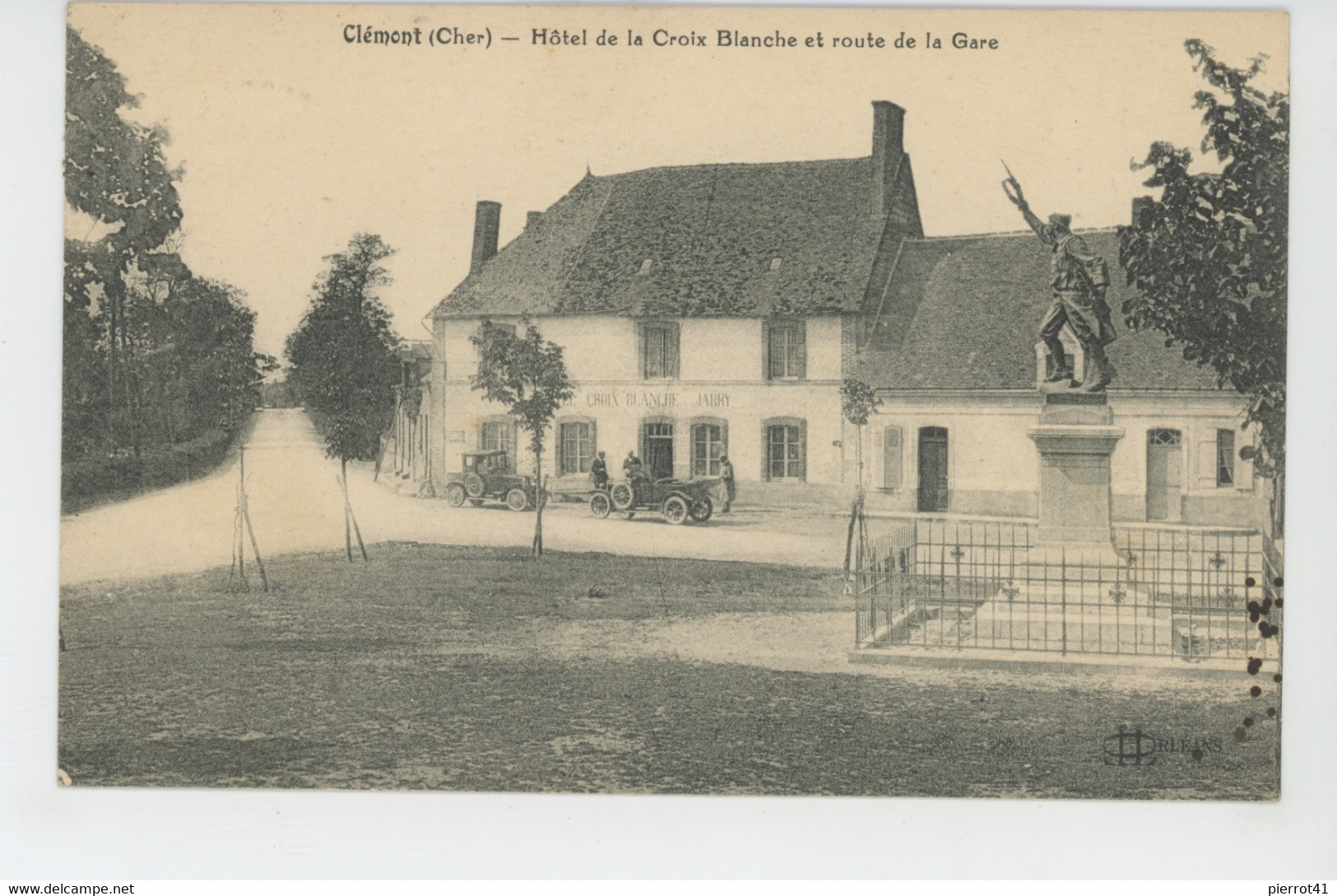 CLÉMONT - Hôtel De La Croix Blanche Et Route De La Gare - Clémont