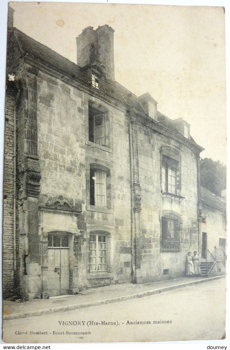 ANCIENNES MAISONS - VIGNORY - Vignory