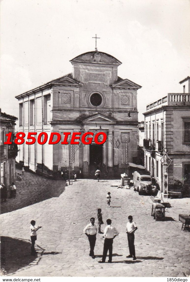 VAZZANO - PIAZZA UMBERTO I E VEDUTA DELLA CATTEDRALE F/GRANDE VIAGGIATA  1957? ANIMATA - Vibo Valentia