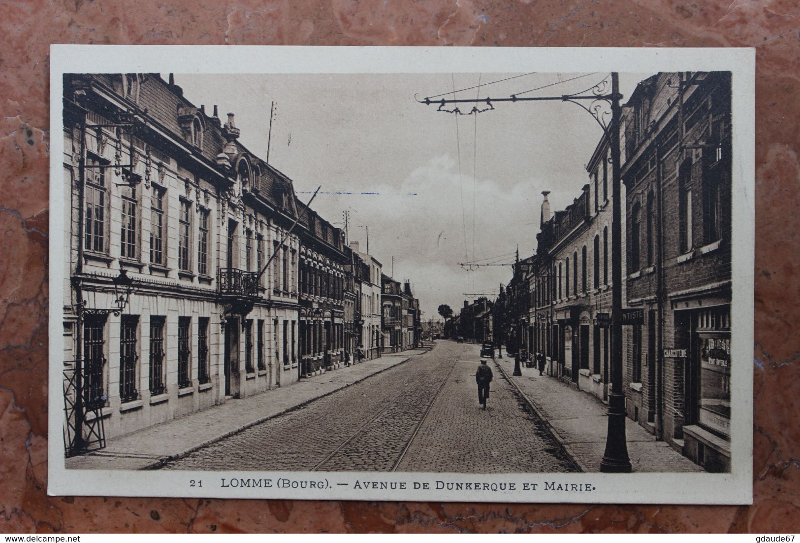 LOMME (59) - AVENUE DE DUNKERQUE ET MAIRIE - Lomme