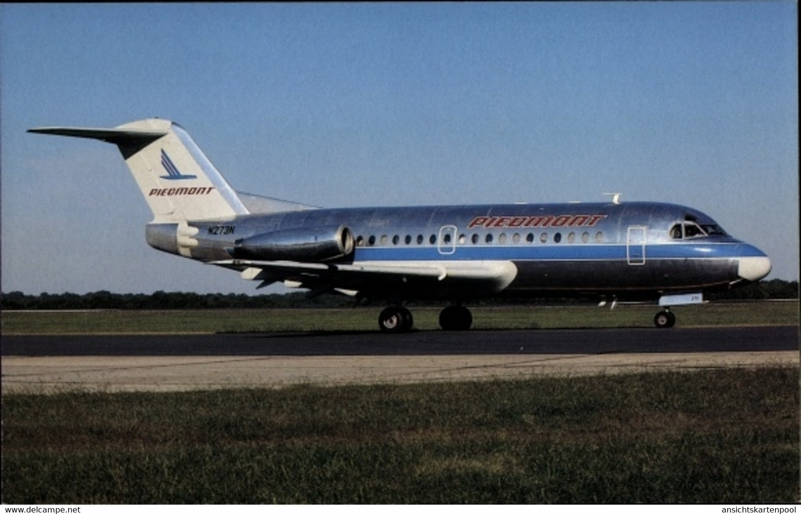 CPA Amerikanisches Passagierflugzeug, Piedmont Airlines, Fokker F28-1000, N273N - Otros & Sin Clasificación