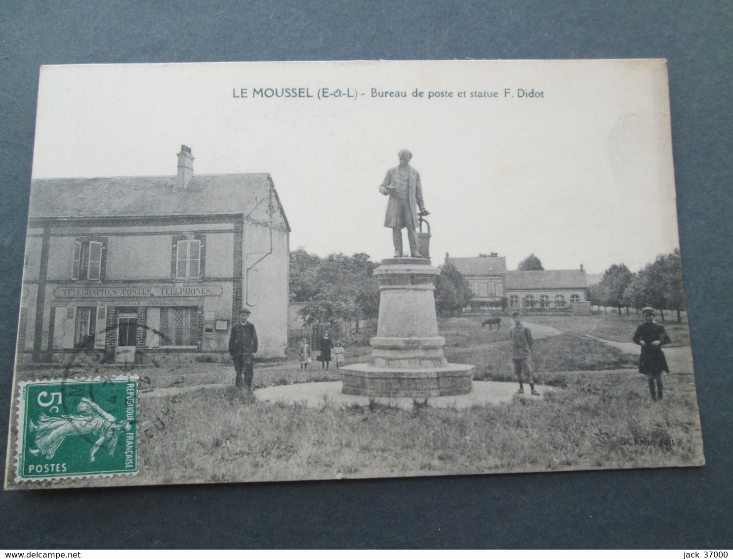 LE MOUSSEL  Bureau De Poste Et Statue F.Didot 1914 Animé - Sorel-Moussel